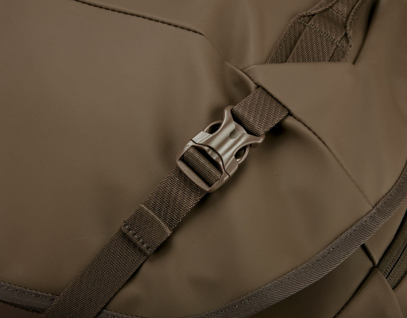 BAGS Thule Chasm Rolling Duffel Khaki 110 litres-7