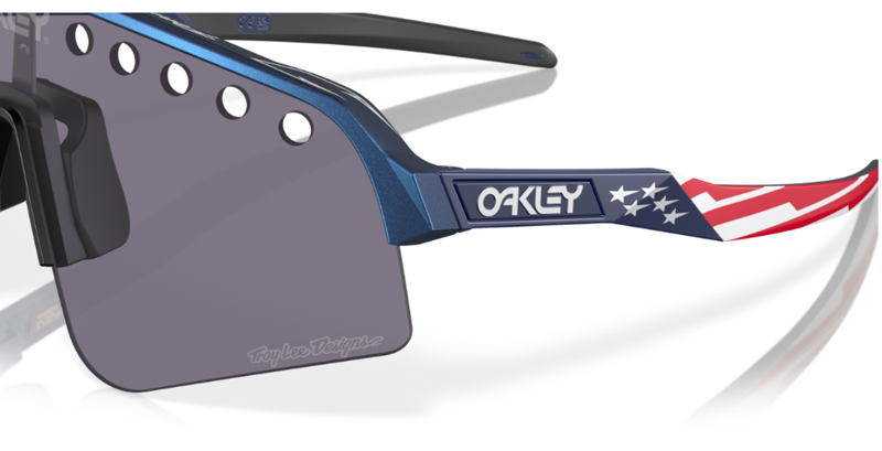 Oakley Sutro Lite Sweep Sunglasses - TLD Blue Colour shift/Prizm Grey Lens-6