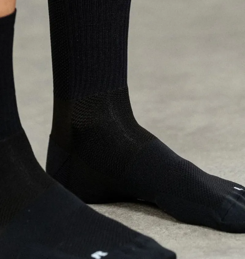 Pop running crew sock black-3