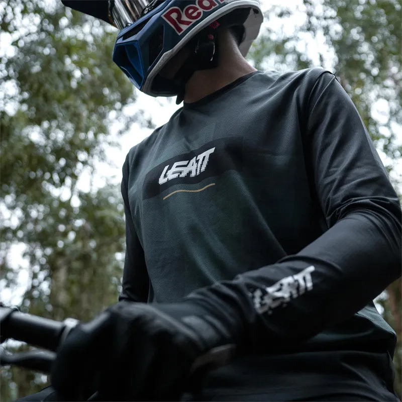 Leatt 1.0 MTB Ride Kit 2026: SZYMON GODZIEK-6