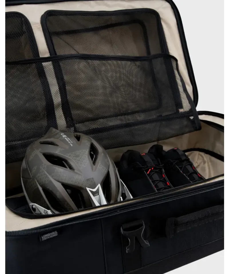 Albek Long Haul Bag in Covert Black-8