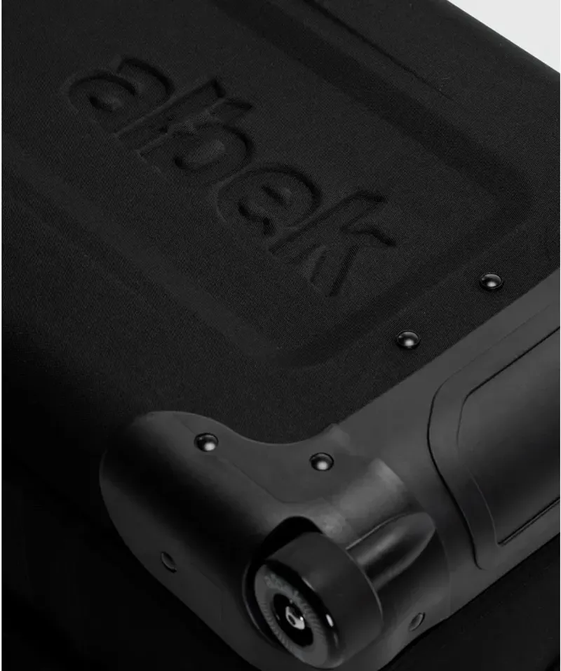 Albek Long Haul Bag in Covert Black-2