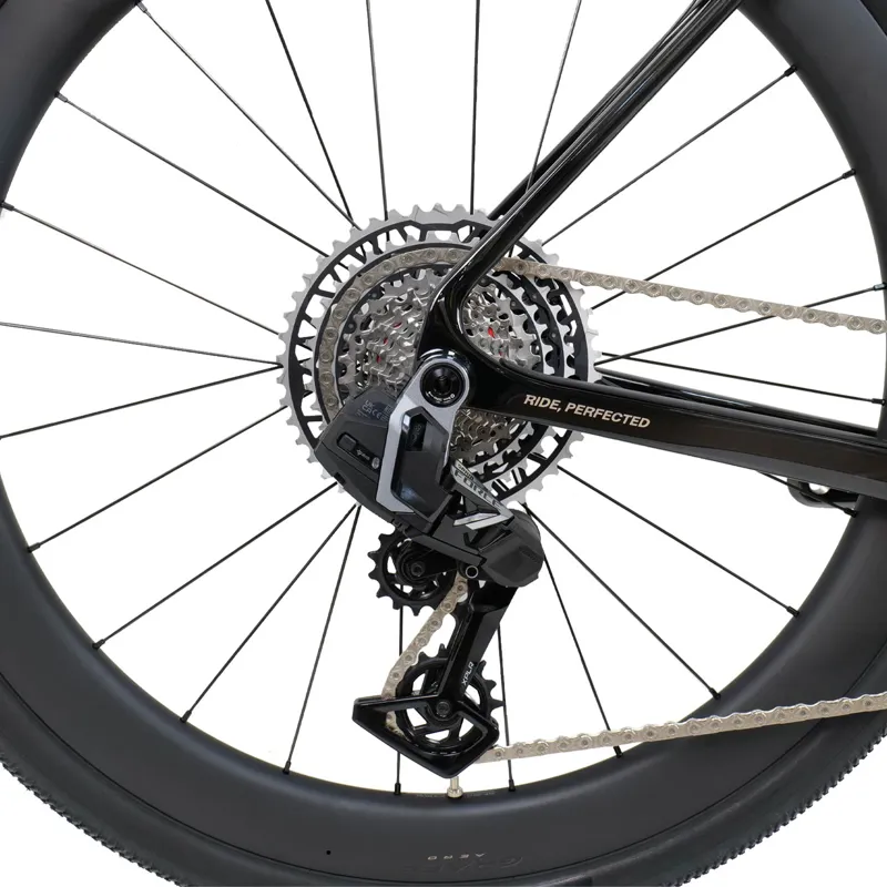 Palta III Force Carbon Chrome Bike Black-7