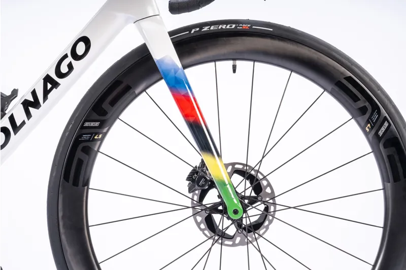 Colnago V5rs Disc 2025 Carbon Road Bike Dura Ace Di2 World Championship Edition -6