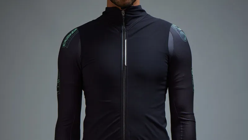 Q36.5 Dottore Hybrid Vest - Black-3