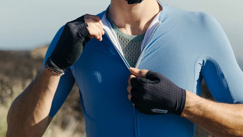 Q36.5 Dottore Pro Summer Gloves - Black-3