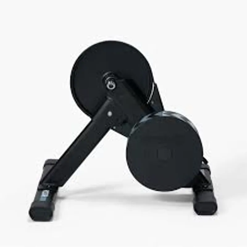 Wahoo KICKR CORE 2 Smart Indoor Trainer -1