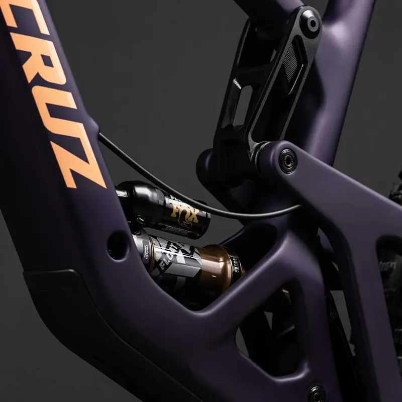 Santa Cruz Hightower 4 C R-KIT-4