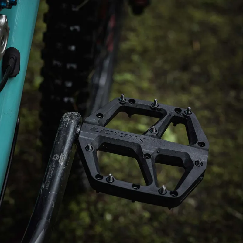 Trail Fusion Flat Pedals Black-3