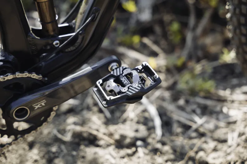 Shimano Deore XT PD-M8220 Trail SPD Pedal -7