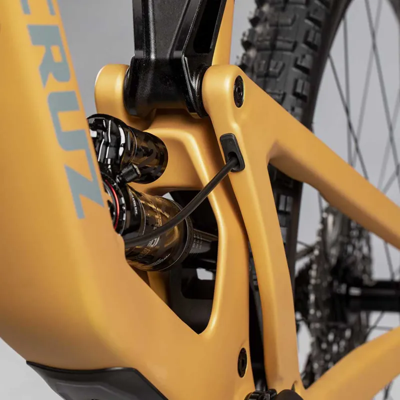 Santa Cruz Bronson Carbon C - GX AXS Reserve NGT Carbon Mountain Bike -3