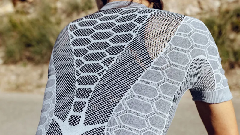 Q36.5 Base Layer 2 Short Sleeve - Anthracite Grey-4