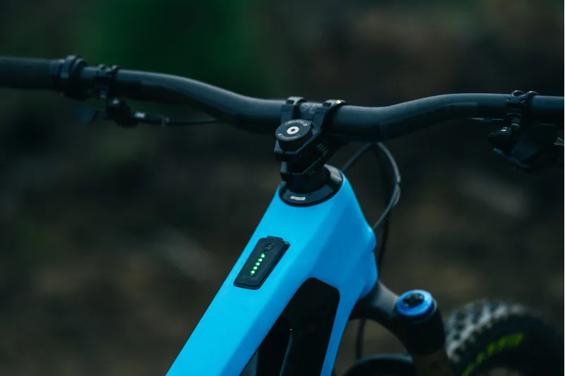 Transition Relay Carbon XX AXS Electric Mountain Bike in Tr Blue-8