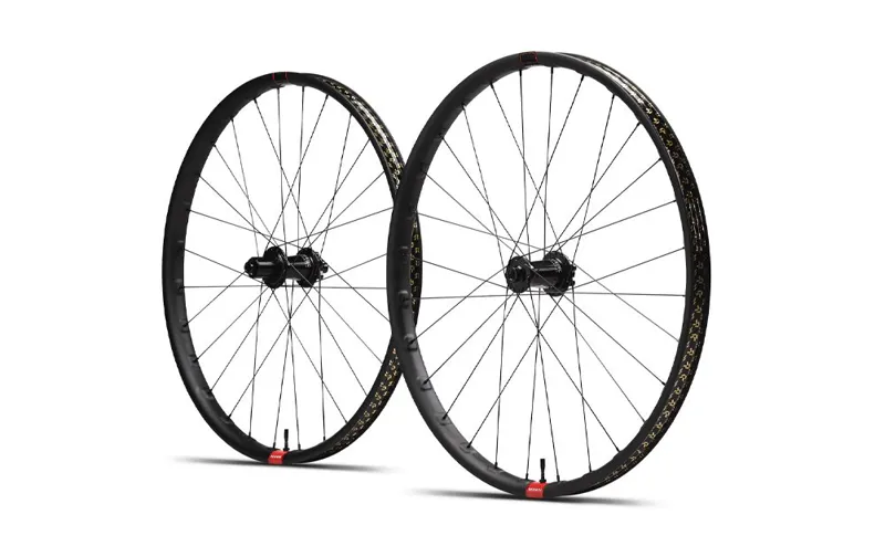 Reserve 30 HD with industry 9 Hubs