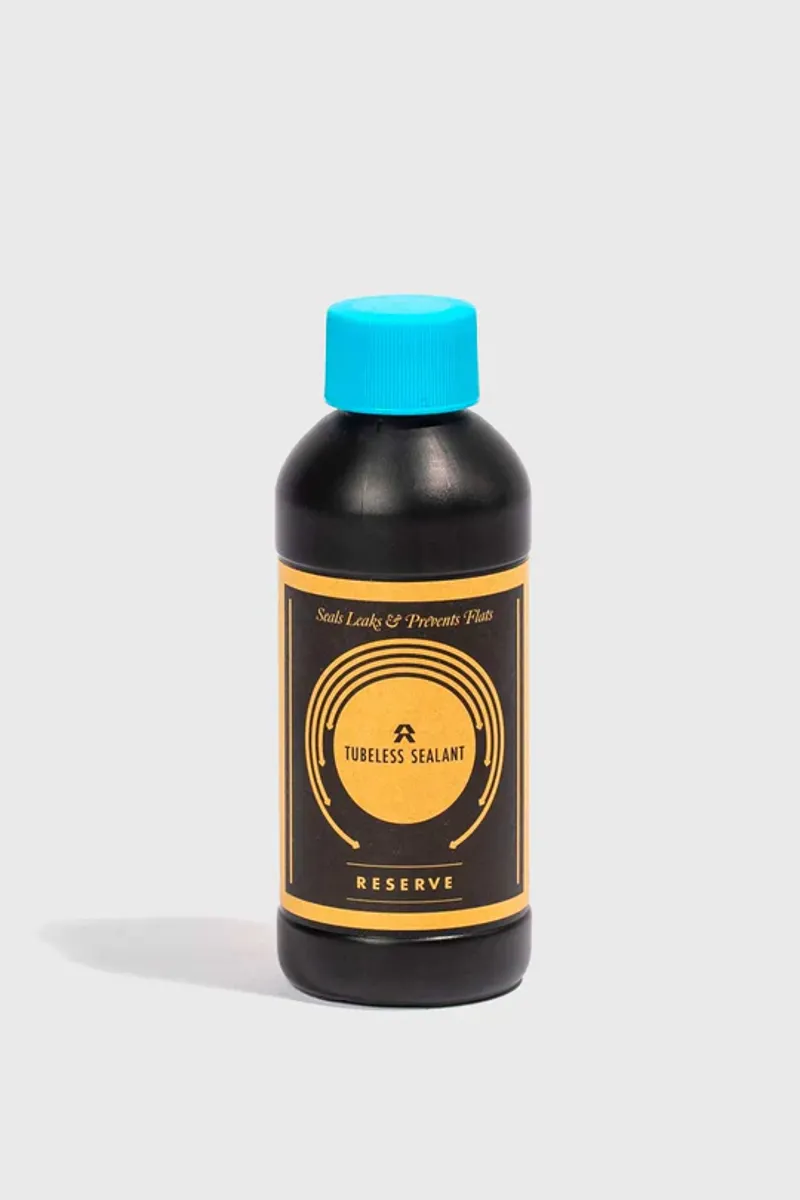 Reserve Tubeless Sealant-1