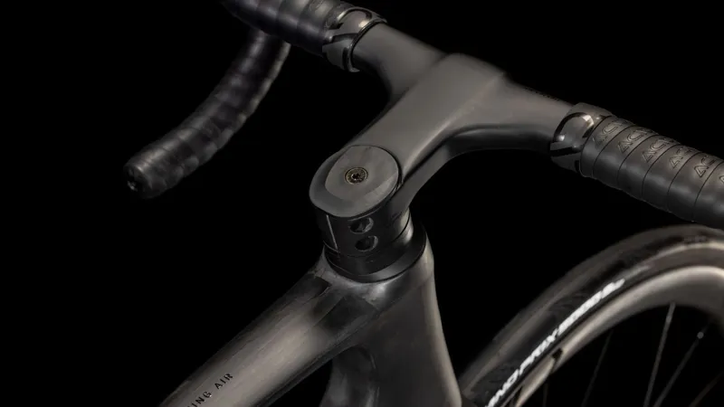 Cube Litening Air C:68x Race Carbon Road Bike-3