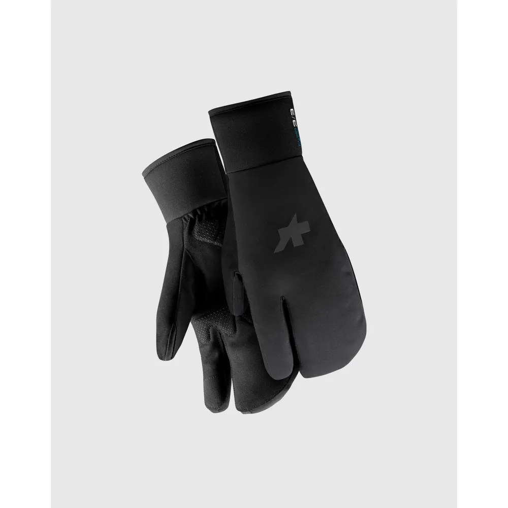 Js Cycles Assos ASSOS ULTRAZ WINTER GLOVES P1 | Free delivery over £50 & Cycle Scheme available.