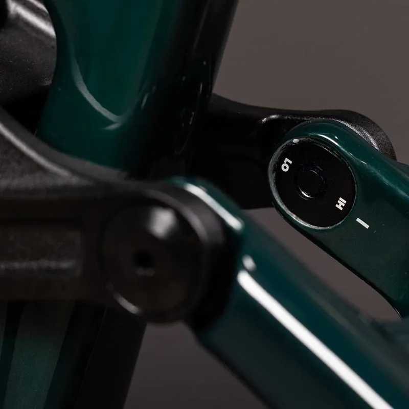 Santa Cruz Vala C MX 70 Kit -4