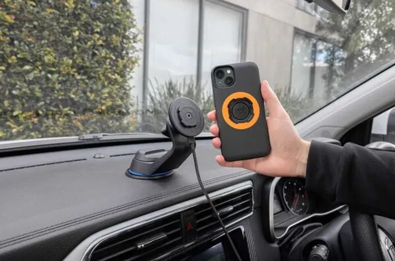 Quad Lock V5 Car Mount in Black-2