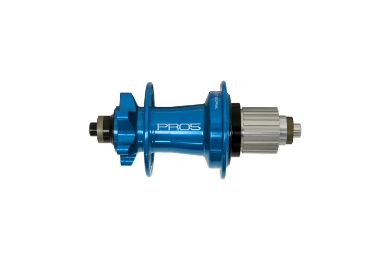 PRO 5 Rear hub- 24 Spoke Hole- 135mm - QR - Blue 