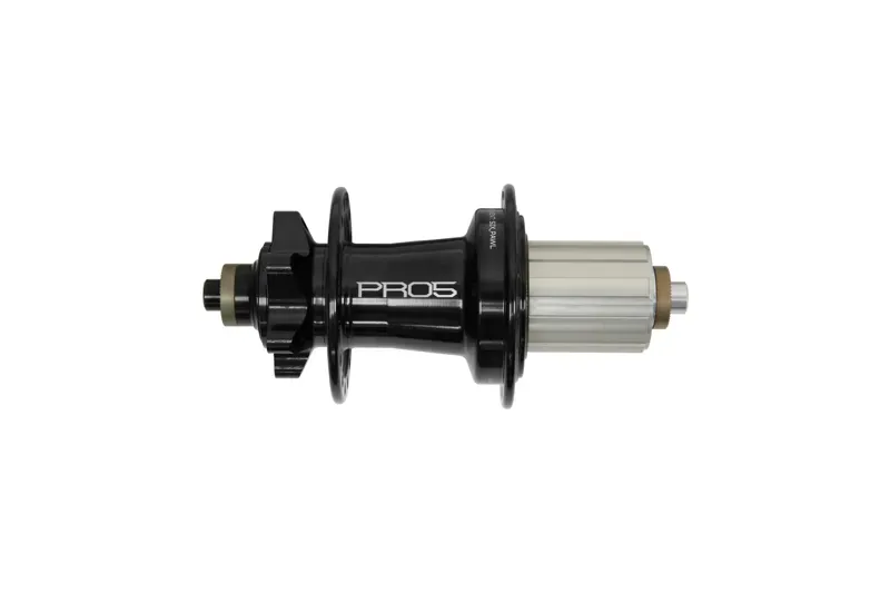 PRO 5 Rear hub - 24 Spoke Hole- 135mm - QR - black-1
