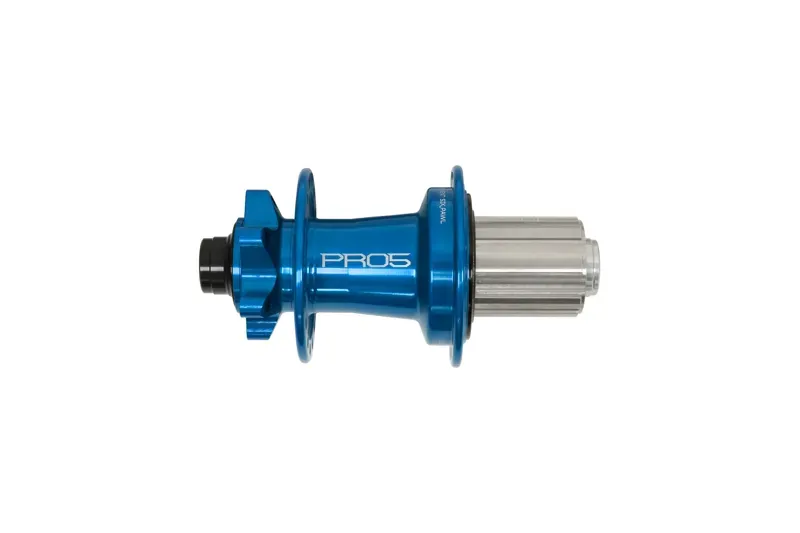 PRO 5 Rear hub- 32 Spoke Hole- 135mm - 12mm- blue-2