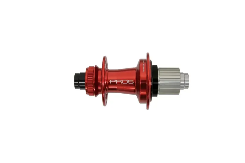 PRO 5 C/Lock Rear hub- 28 Spoke Hole- 135mm - 12mm- RED