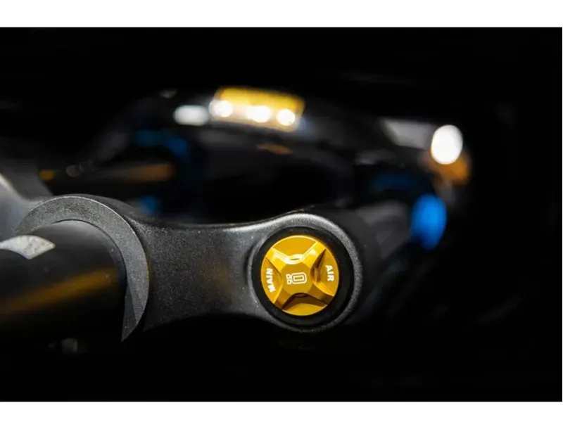 Ohlins RXF38 M.3 Air TTX18 29in 44mm MTB Suspension Fork in Black-7