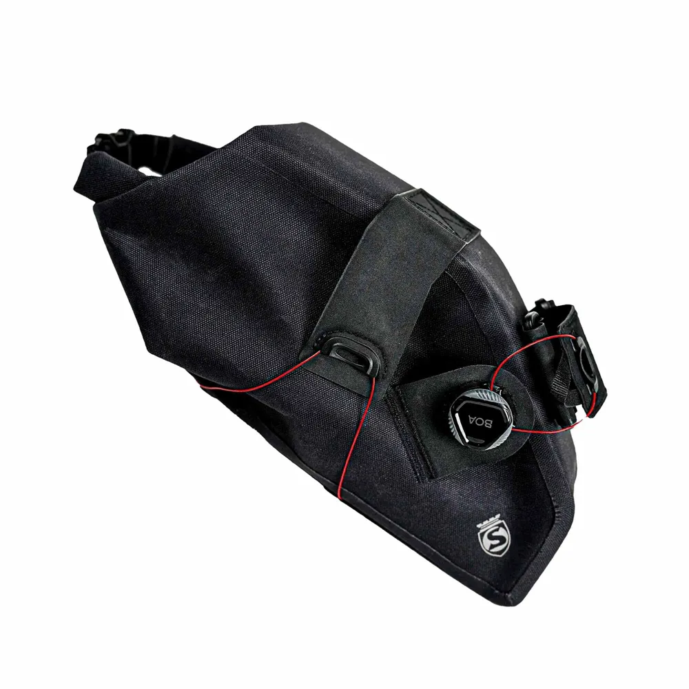 Js Cycles Silca Grinta Roll-Top Adventure Saddle Bag / 2L-5L Black | Free delivery over £50 & Cycle Scheme available.