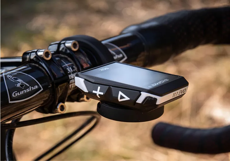 Sigma ROX 11.1 EVO GPS cycling computer - white-3