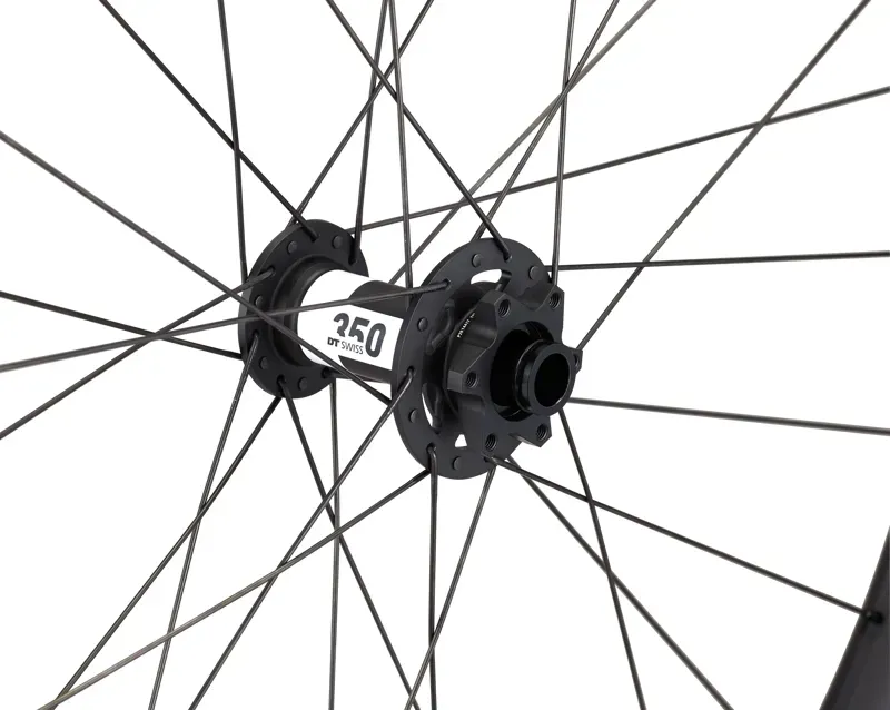 Specialized Roval Traverse Alloy 350 6B Wheel in Black/Charcoal-11