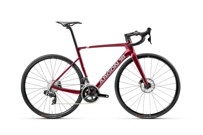 Argon 18 Sum SRAM Rival eTap AXS Race Day Red Road Bike