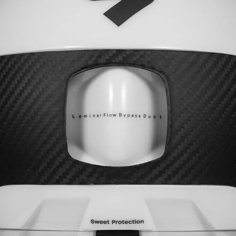 Sweet Redeemer 2Vi Mips Helmet in White-5
