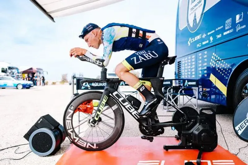 Elite Aria interactive training fan-3