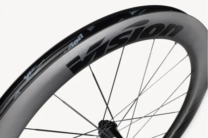 Vision Metron 60 RS SL Disc TLR Carbon Road Wheelset in Black-7